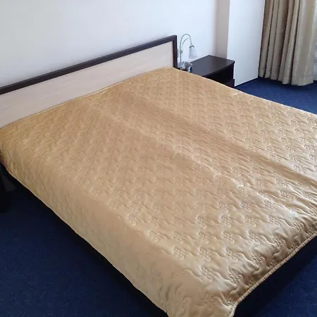 Hotel Хотел Чепеларе *